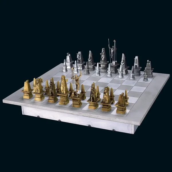 Ajedrez conmemorativo, 2001. Entregado por el TEC de Monterrey de CCM.